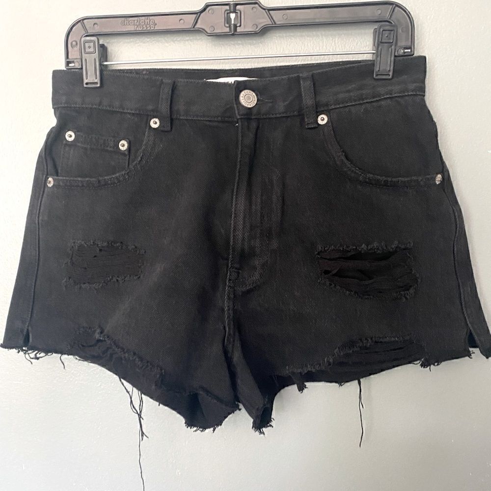Pull and Bear cutoff shorts black distressed size 6